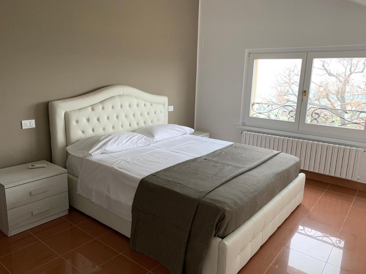 Agriturismo Tenuta Villa Catena Paglieta Buitenkant foto
