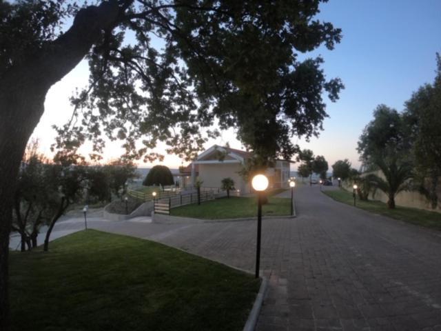 Agriturismo Tenuta Villa Catena Paglieta Buitenkant foto
